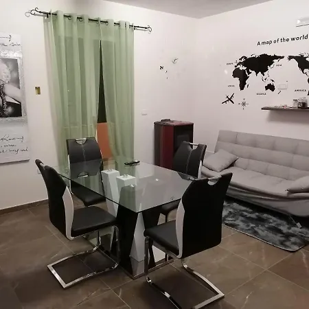 Semesterbostad Casa Argese